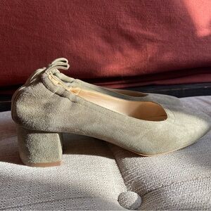 Everlane The Italian Leather Day Heel Suede Olive 8 NWB